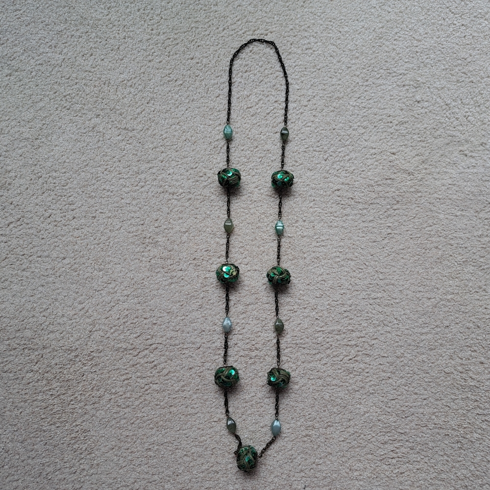 Long green necklace